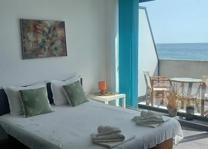 Azur Σωζόπολη